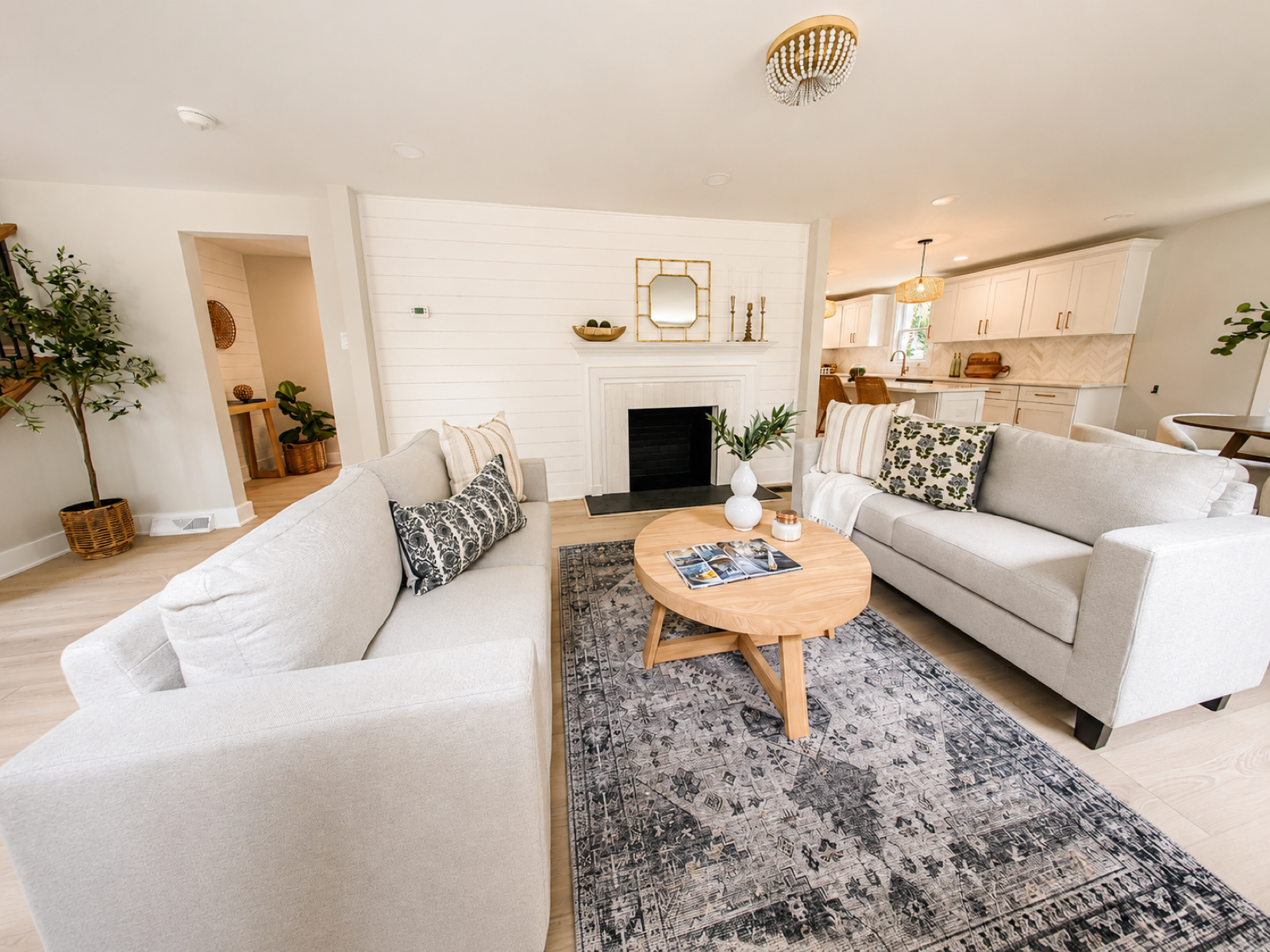 What Is in a Listing Media Package